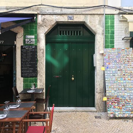 The Traditional Arts Memoir, Downtown Flat With Balcony And Comfort Lisboa Eksteriør bilde