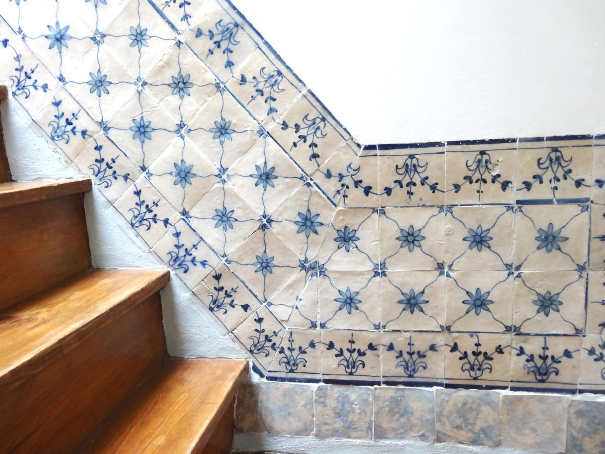 The Traditional Arts Memoir, Downtown Flat With Balcony And Comfort Lisboa Eksteriør bilde
