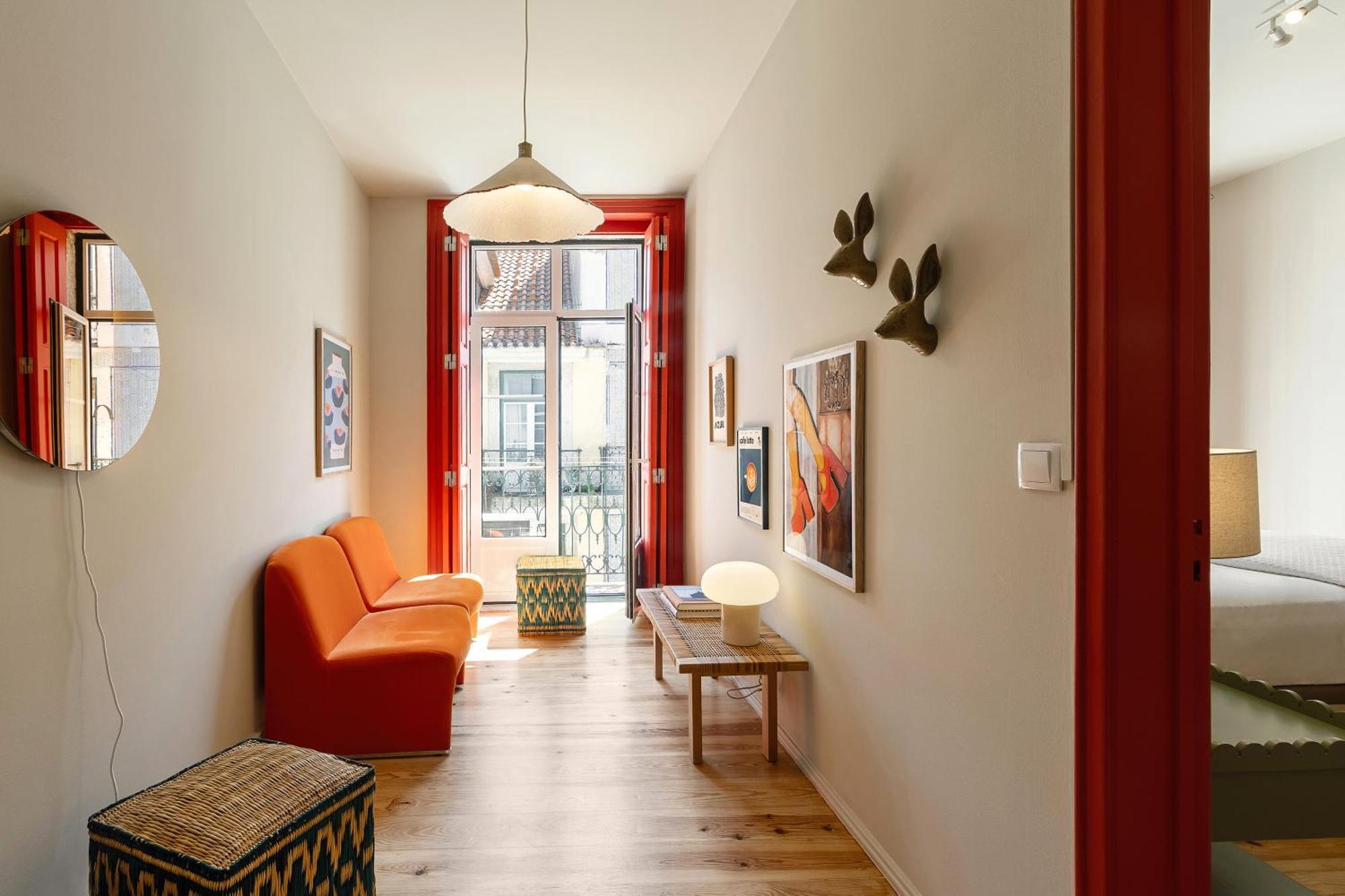 The Traditional Arts Memoir, Downtown Flat With Balcony And Comfort Lisboa Eksteriør bilde